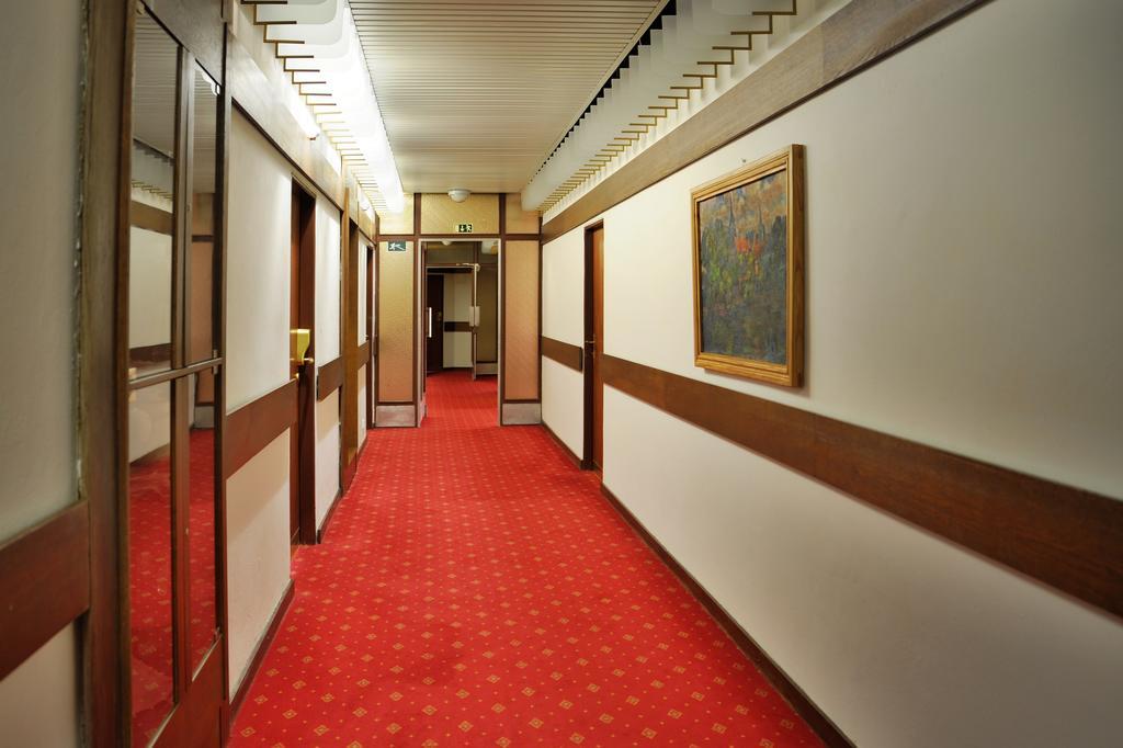 Grandhotel Garni Jihlava Ngoại thất bức ảnh
