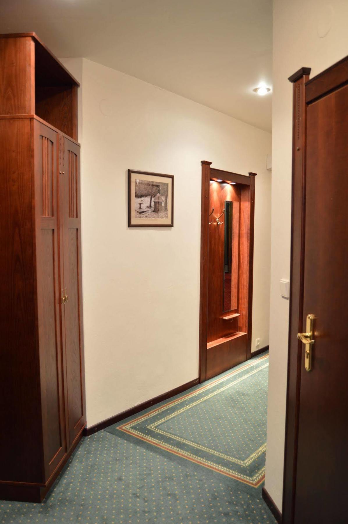Grandhotel Garni Jihlava Ngoại thất bức ảnh
